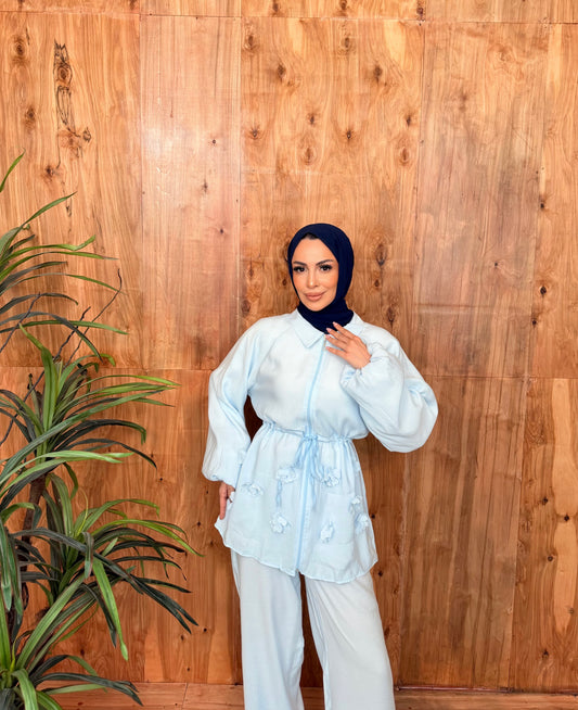 Astarlı Çiçek Detaylı Kuşaklı Takım Bebe Mavisi