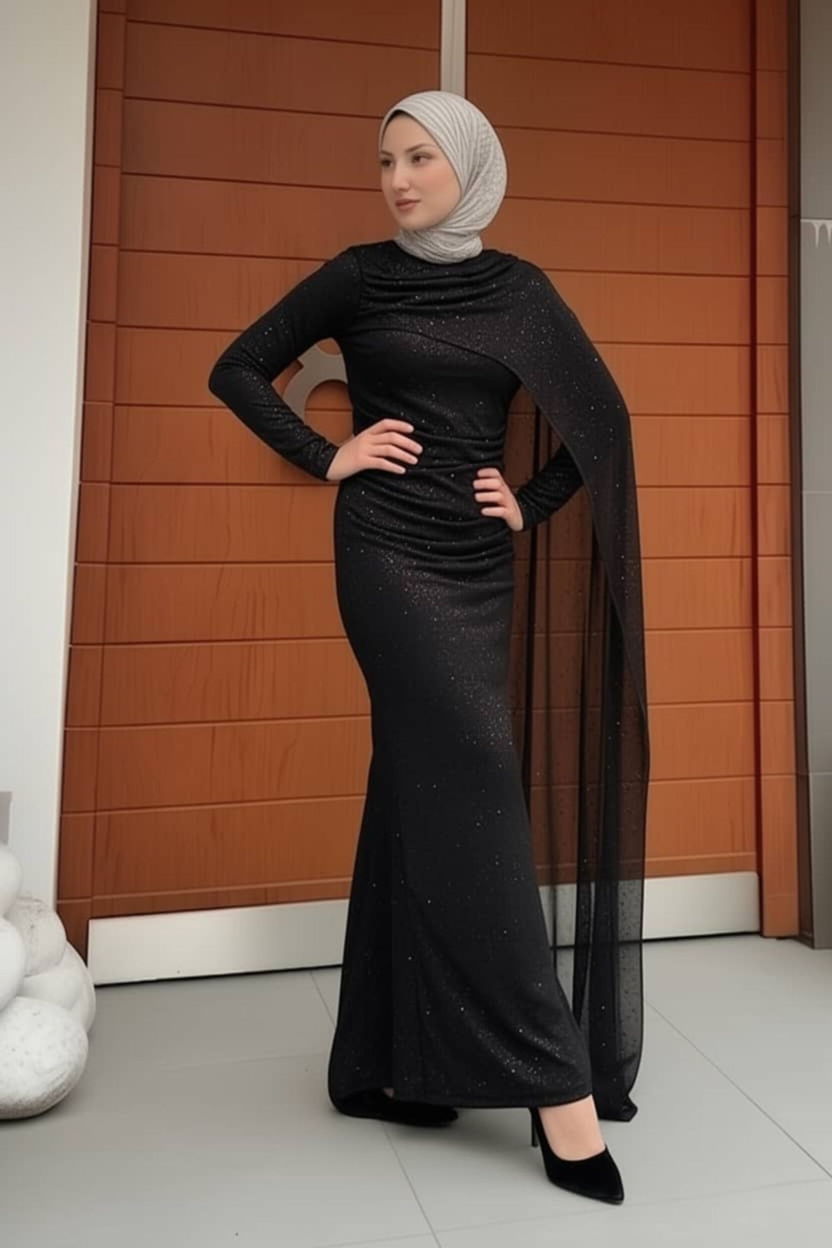 Karmen Pelerinli Işıltılı Abiye