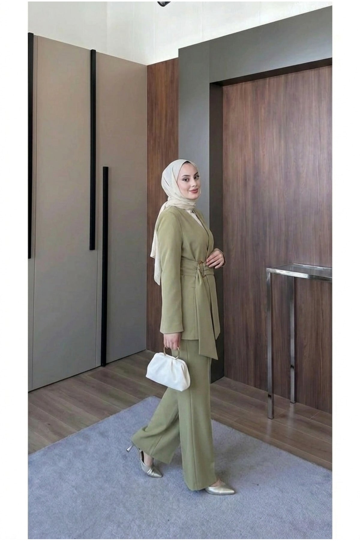 Kemer Detaylı Ceket Pantolon Takım