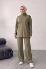 Bluz Tunik Detaylı Takım